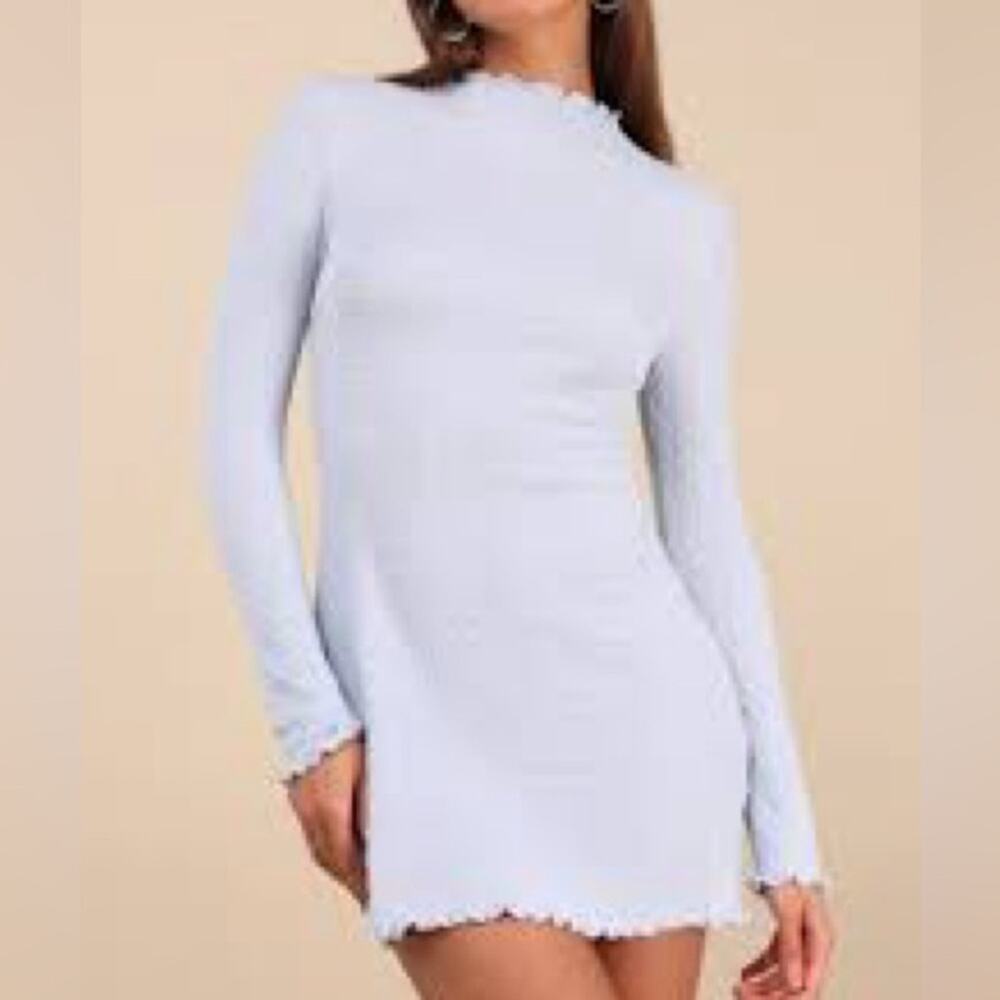 NWT Lulu's Soft Blue Long Sleeve Textured Dress Size Large 0451